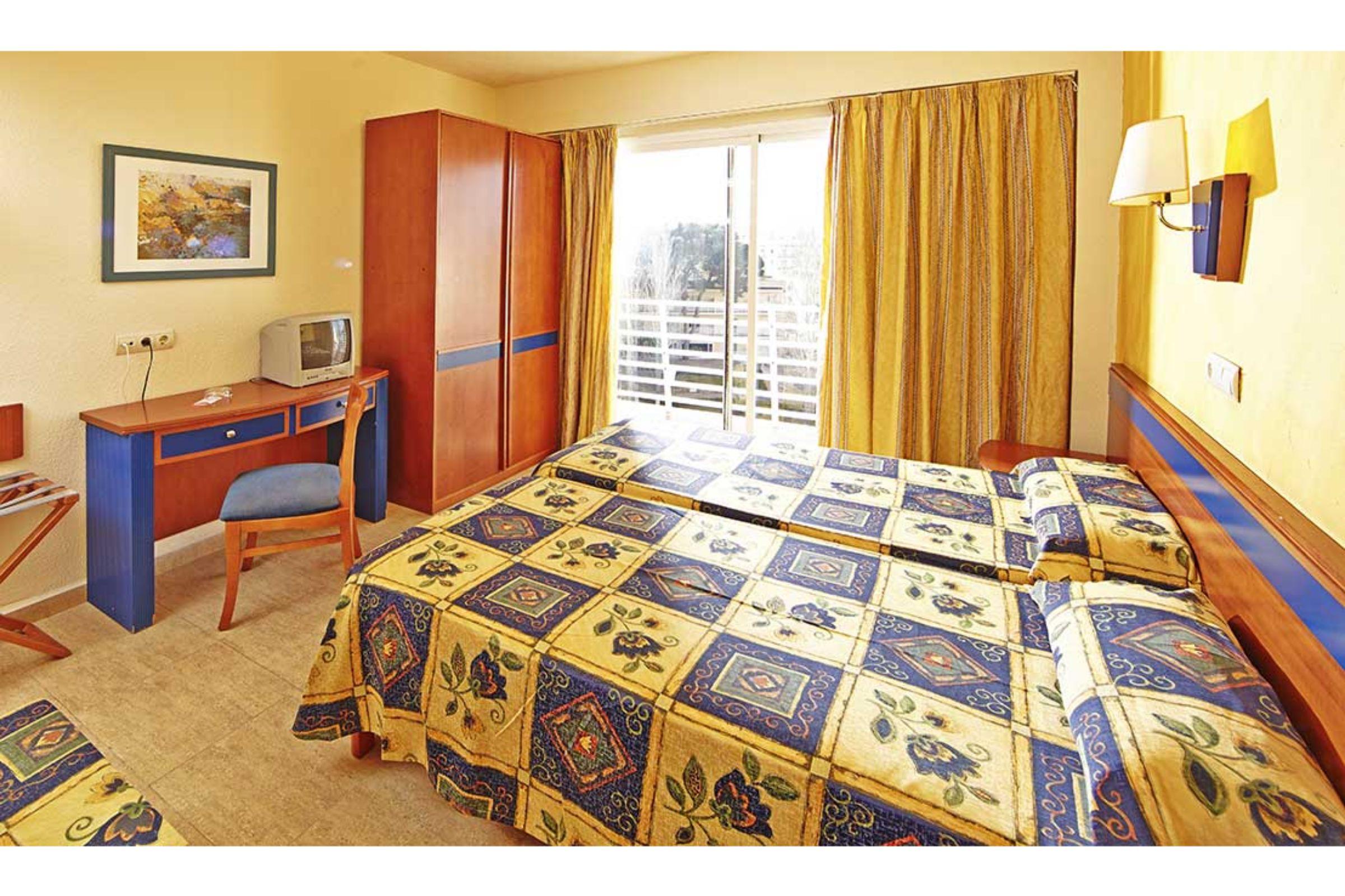 Sahara Nubia Gobi Hotel Ses Cadenes Exterior photo Room in a hotel